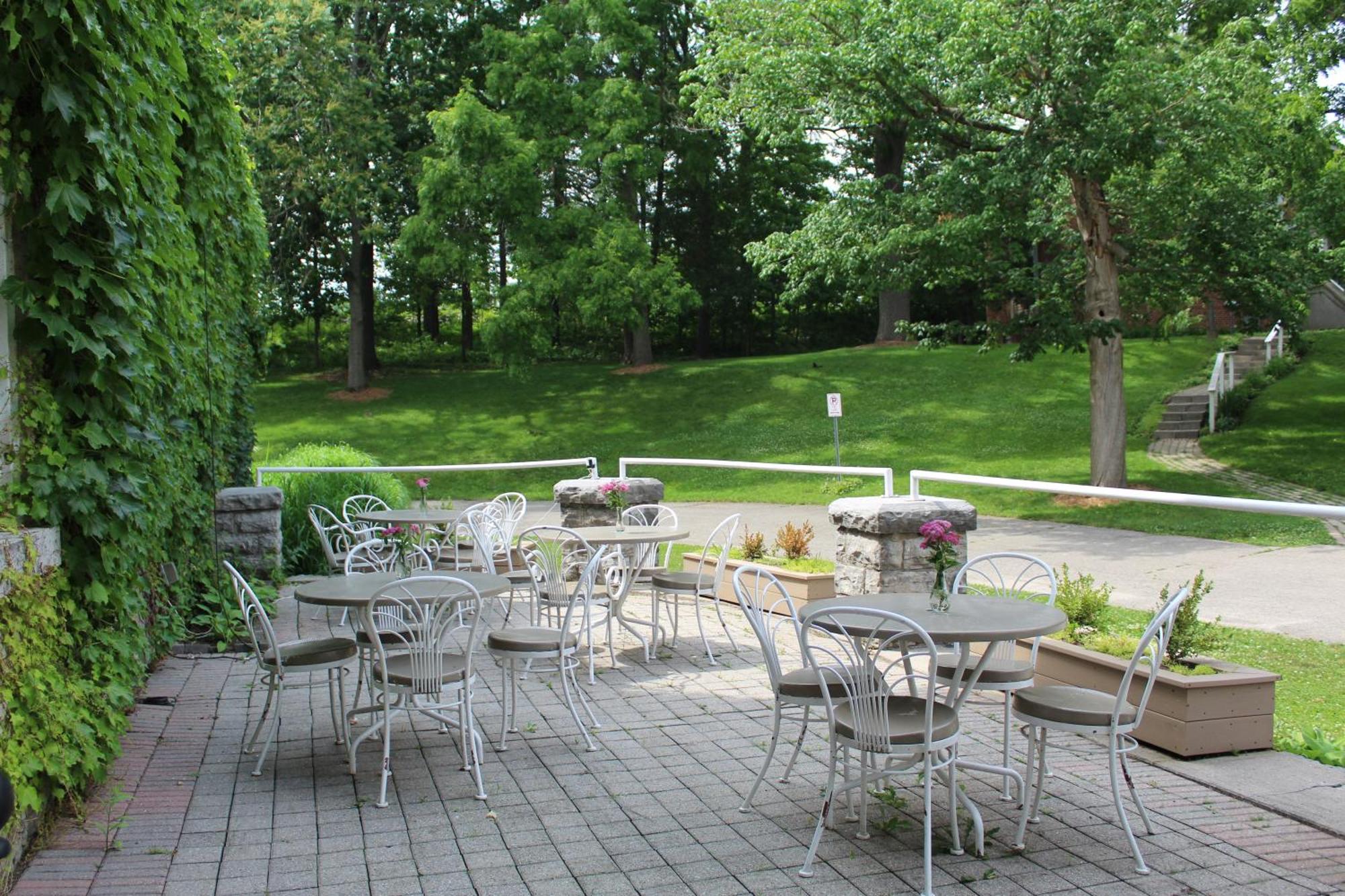 Westover Inn Saint Marys Экстерьер фото